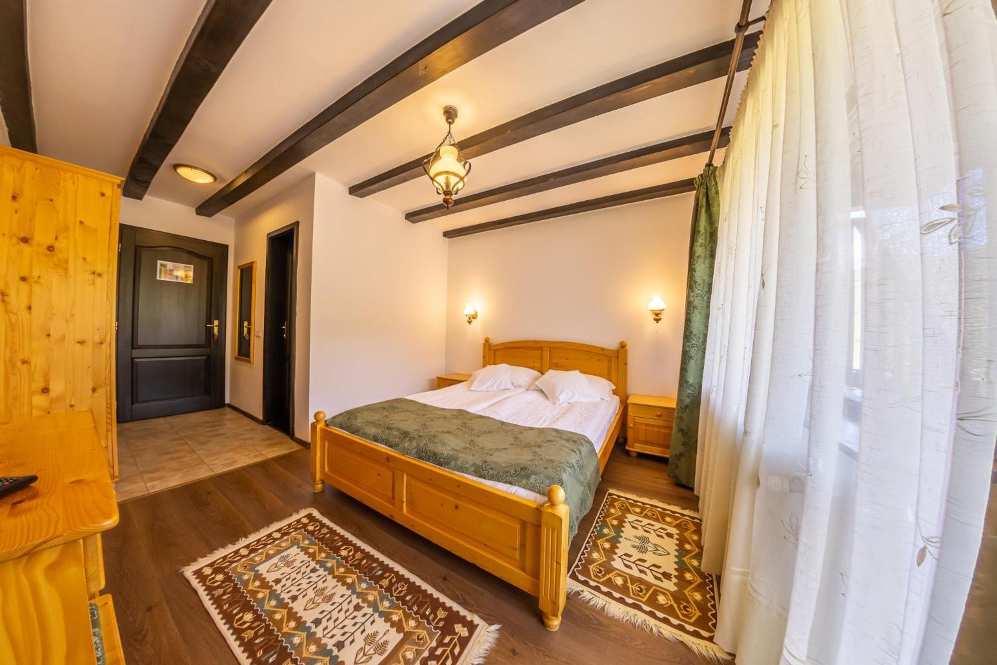 Poiana Soarelui Bed and Breakfast Moeciu De Sus Eksteriør billede