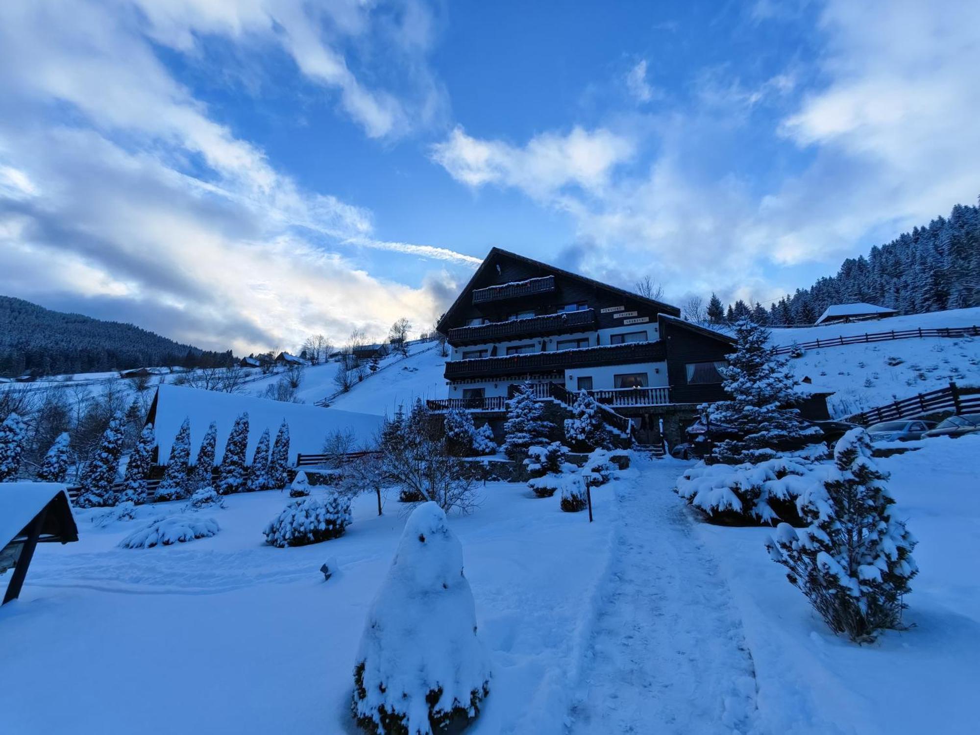 Poiana Soarelui Bed and Breakfast Moeciu De Sus Eksteriør billede